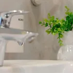 Przestronnne & Jasne Praca Zdalna I Doskonala Lokalizacja W Lodzi By Renters * לודז'