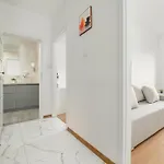 Przestronnne & Jasne Praca Zdalna I Doskonala Lokalizacja W Lodzi By Renters *