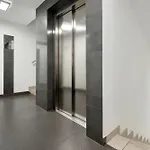 Przestronnne & Jasne Praca Zdalna I Doskonala Lokalizacja W Lodzi By Renters Apartamento *