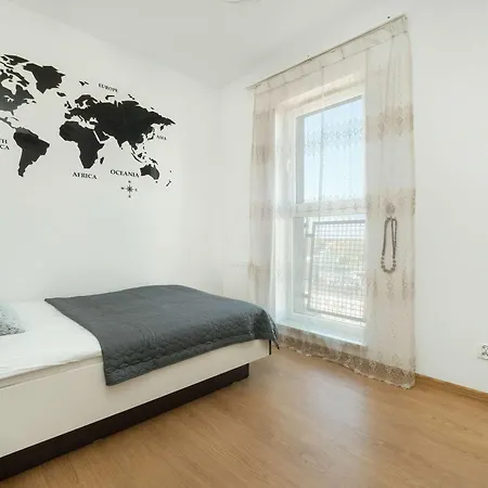 Apartment Exceptional 3-bedroom By Renters