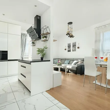 Exceptional 3-bedroom By Renters *