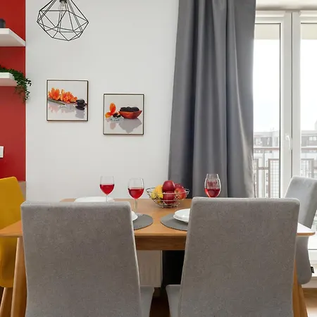 Przestronnne & Jasne Praca Zdalna I Doskonala Lokalizacja W Lodzi By Renters דירה לודז'