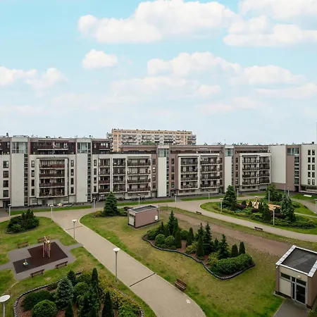 Przestronnne & Jasne Praca Zdalna I Doskonala Lokalizacja W Lodzi By Renters Apartamento