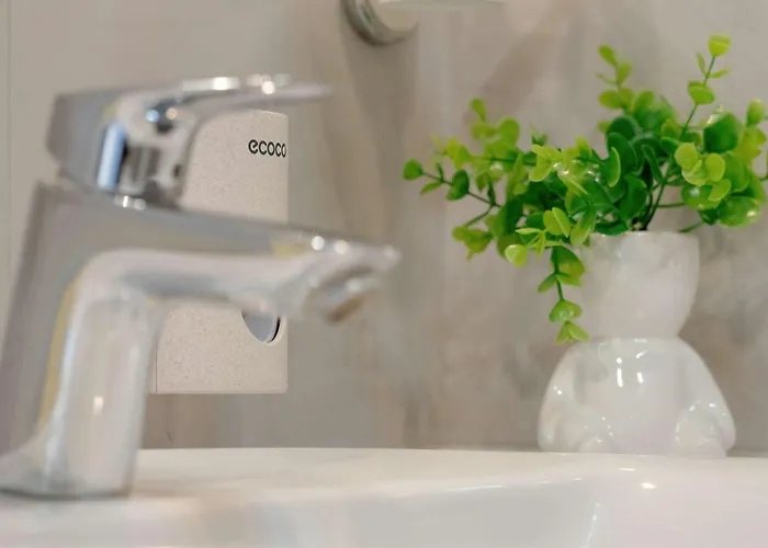 Przestronnne & Jasne Praca Zdalna I Doskonala Lokalizacja W Lodzi By Renters * Łódź