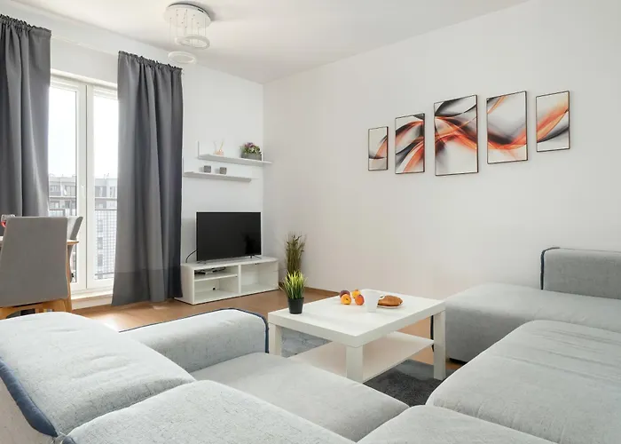 Przestronnne & Jasne Praca Zdalna I Doskonala Lokalizacja W Lodzi By Renters Łódź