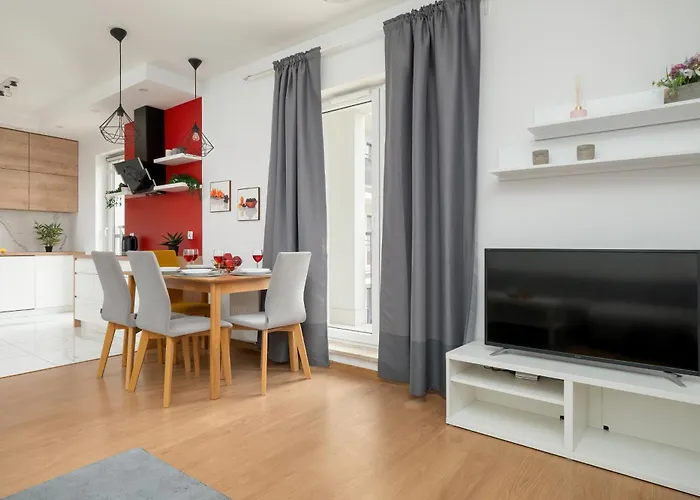 Przestronnne & Jasne Praca Zdalna I Doskonala Lokalizacja W Lodzi By Renters *